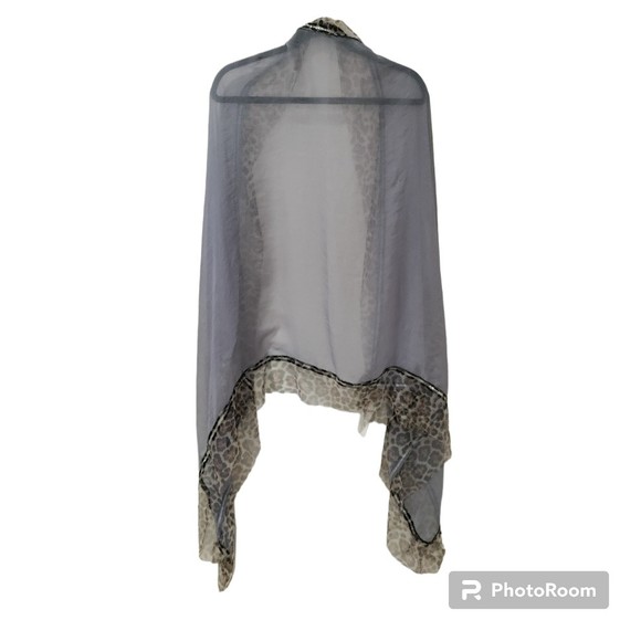 Barrington Sheer Gray Wrap Cheetah Animal & Black Sparkle Detail - Shawl Scarf - Picture 2 of 9